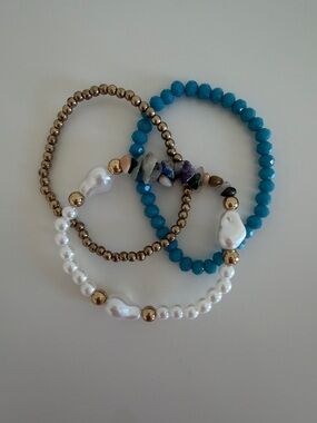 Handmade Teal, White & Gold Bead Stretch Bracelet Set